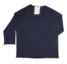 Carica l'immagine nel visualizzatore di Gallery, T-SHIRT MODELLO CORINNE
